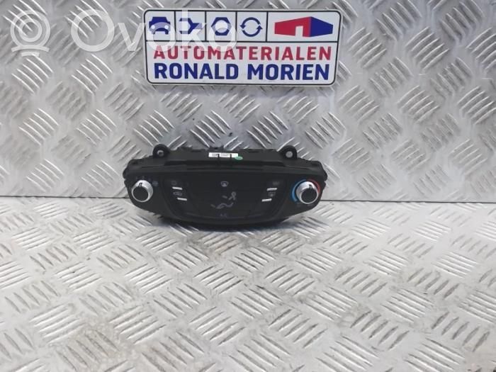 Ford B-MAX Climate control unit 
