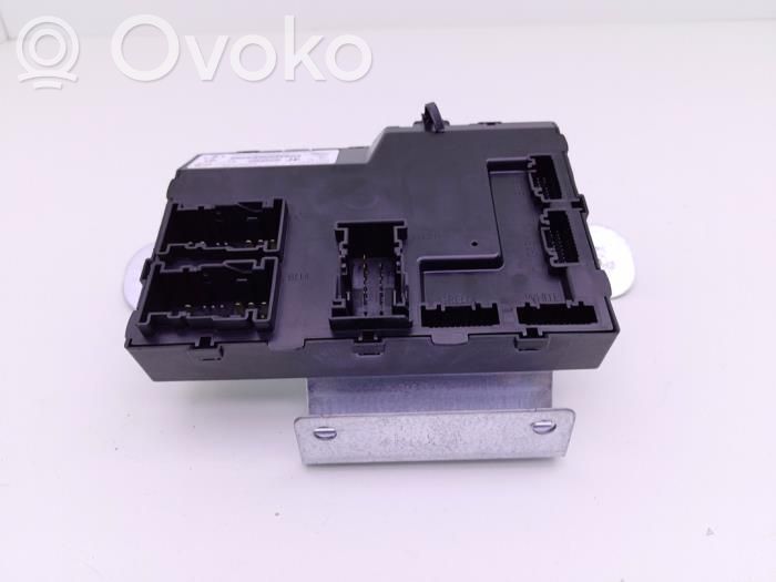 Ford Fiesta Door central lock control unit/module 