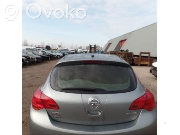 Opel Astra J Galinis dangtis (bagažinės) 