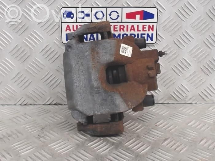 Opel Astra K Zacisk hamulcowy przedni 