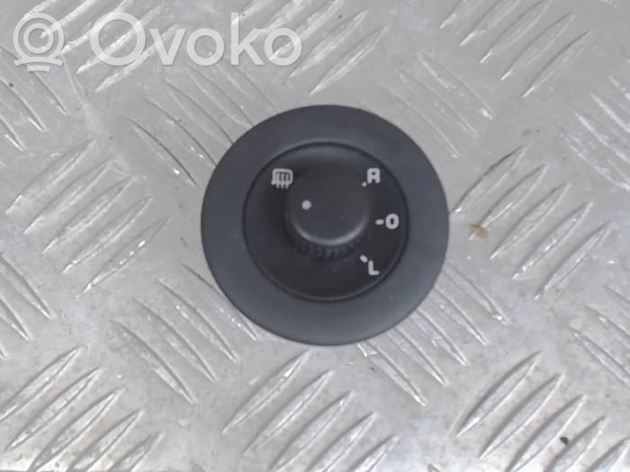 Wing mirror switch   1KA959565