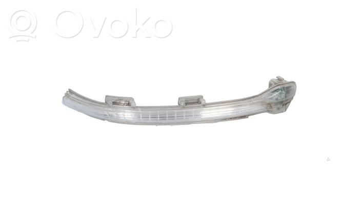 Volkswagen Golf VII Mirror indicator light 
