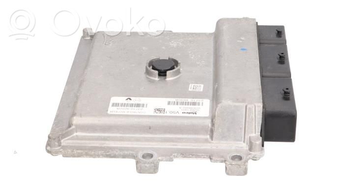 Renault Clio IV Fuel injection control unit/module 