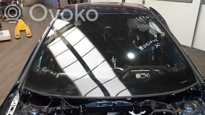 Front windscreen/windshield window   10A845011S