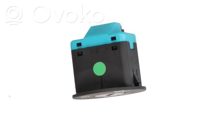 KIA Rio Passenger airbag on/off switch 