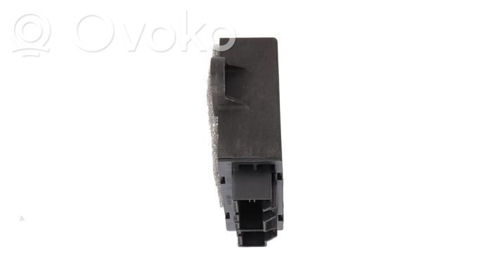 Ford Mustang Mach-E Antenna control unit 