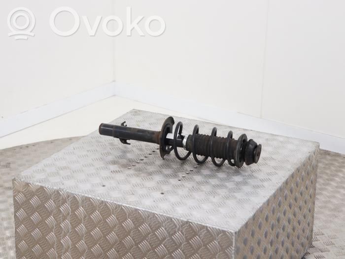 Peugeot 107 Front shock absorber/damper 
