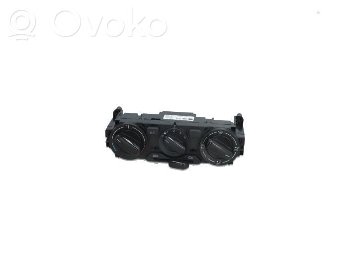 Volkswagen Up Climate control unit 