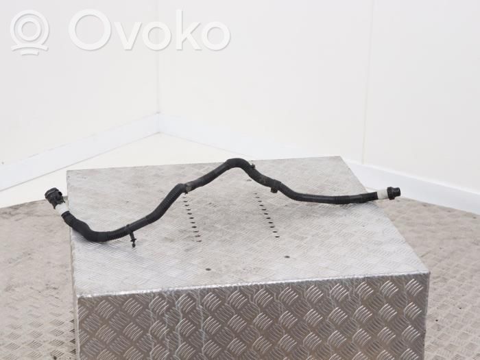Tesla Model 3 Engine coolant pipe/hose 