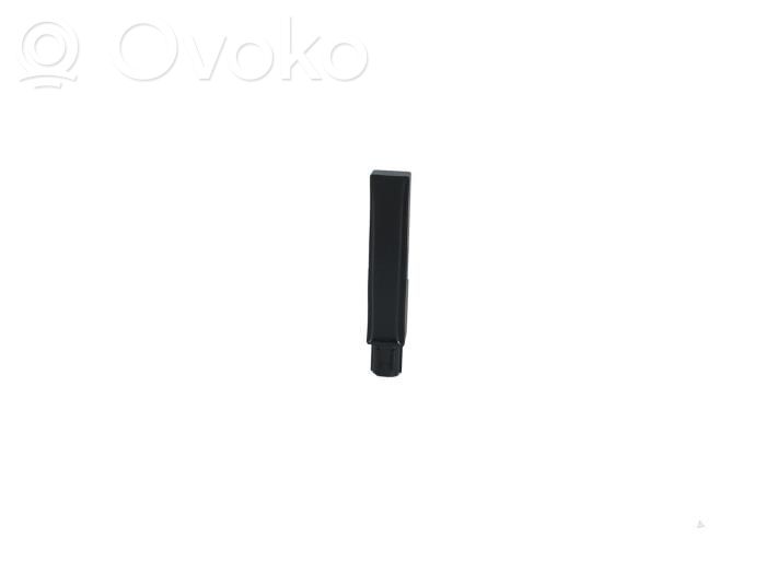 MG MG4 ev Keyless system antenna 