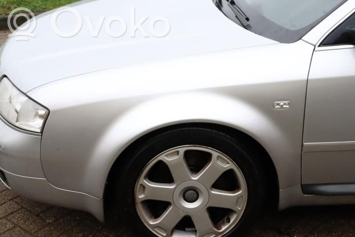 Audi A6 S6 C5 4B Sparnas 