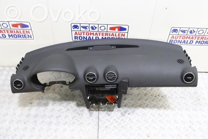 Audi A3 S3 A3 Sportback 8P Dashboard 