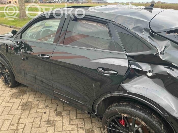 Audi Q3 F3 Puerta trasera 