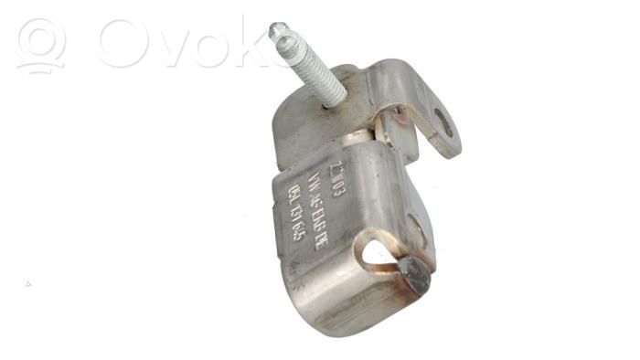 Mocowanie / Uchwyt tłumika   05L131645,05L131645
