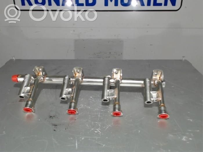 Ford Kuga II Fuel main line pipe 