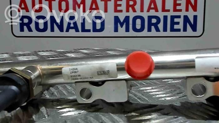 Ford Focus Fuel main line pipe 