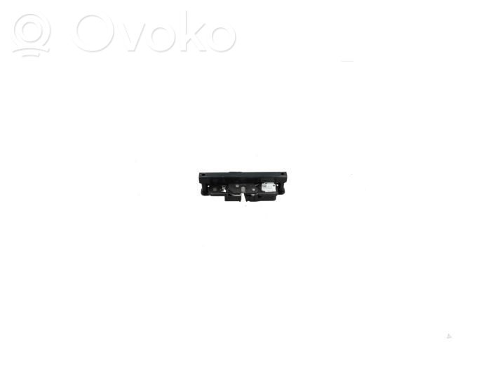BMW 4 G22 G23 G24 G26 Zamek klapy tylnej / bagażnika 
