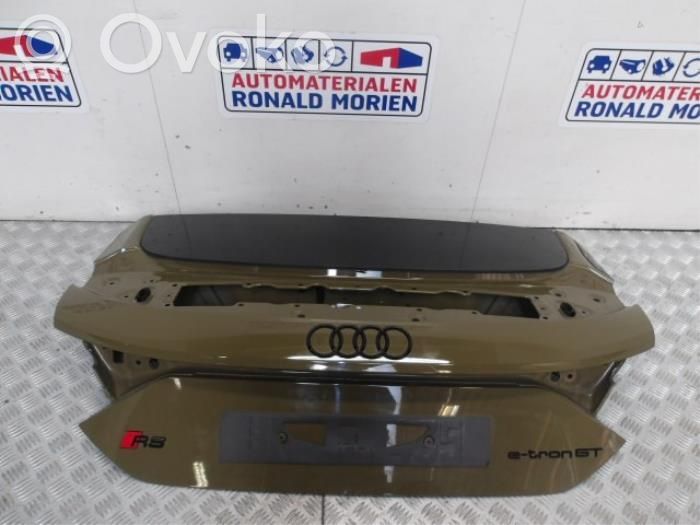 Audi E-tron GT Takaluukun/tavaratilan kansi 