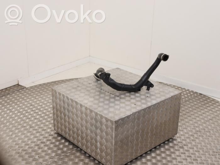 Audi Q3 F3 Furtun/conductă intercooler 