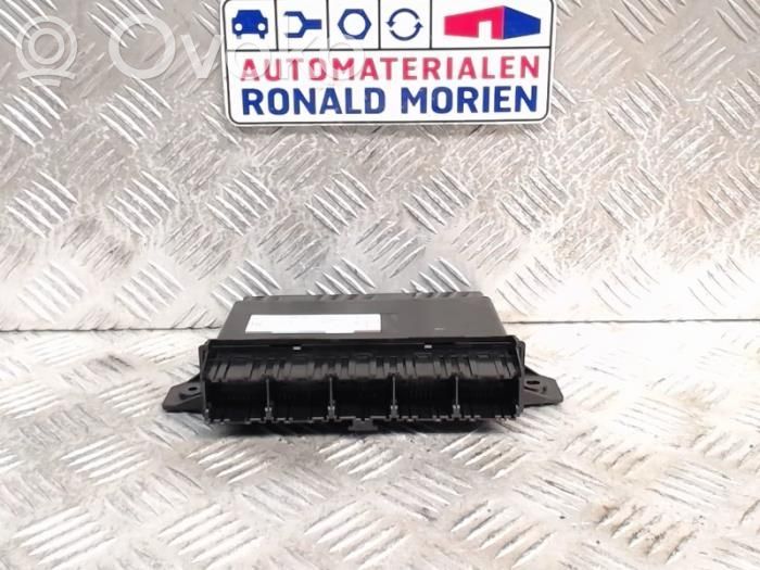 Ford Mondeo MK V Unitate control antenă 