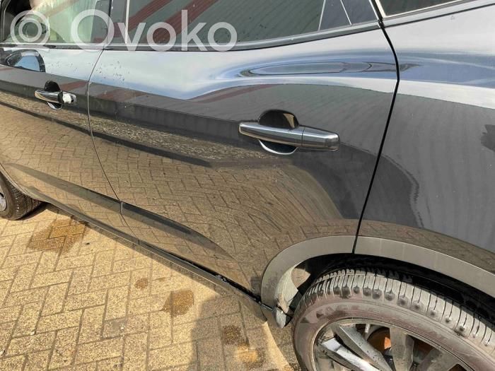 Jaguar E-Pace Aizmugurējās durvis 