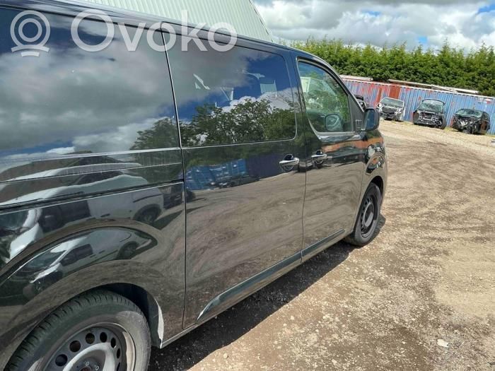 Opel Vivaro Sivuliukuovi 