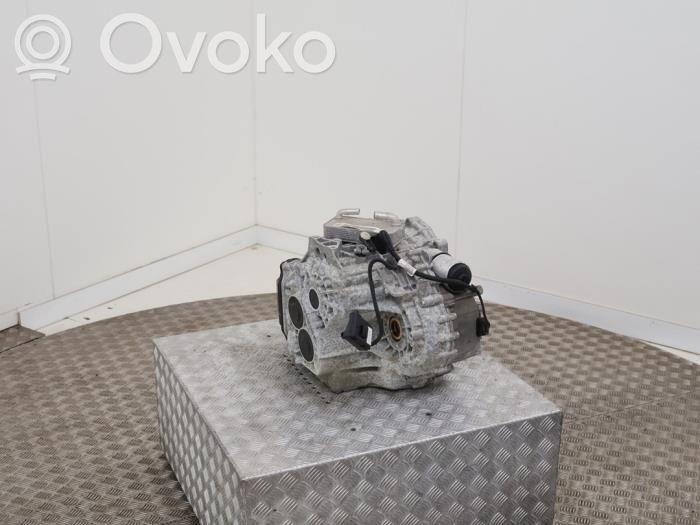 Audi Q3 F3 Manualna 5-biegowa skrzynia biegów 