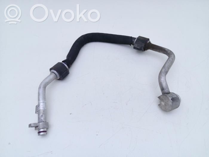 Volkswagen Touareg III Tubo flessibile aria condizionata (A/C) 