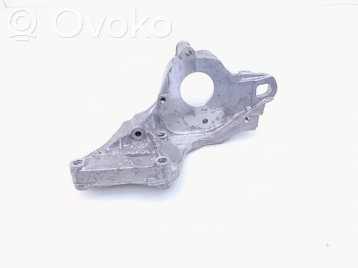 Volkswagen Crafter Mocowanie alternatora 