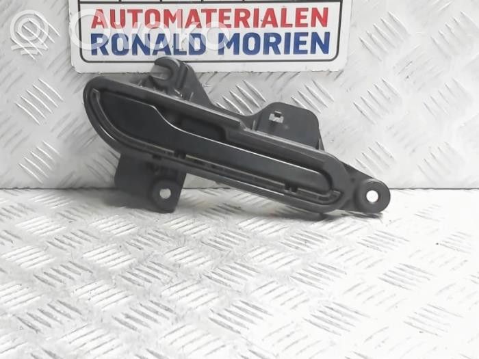 Tesla Model 3 Priekšējais rokturis 