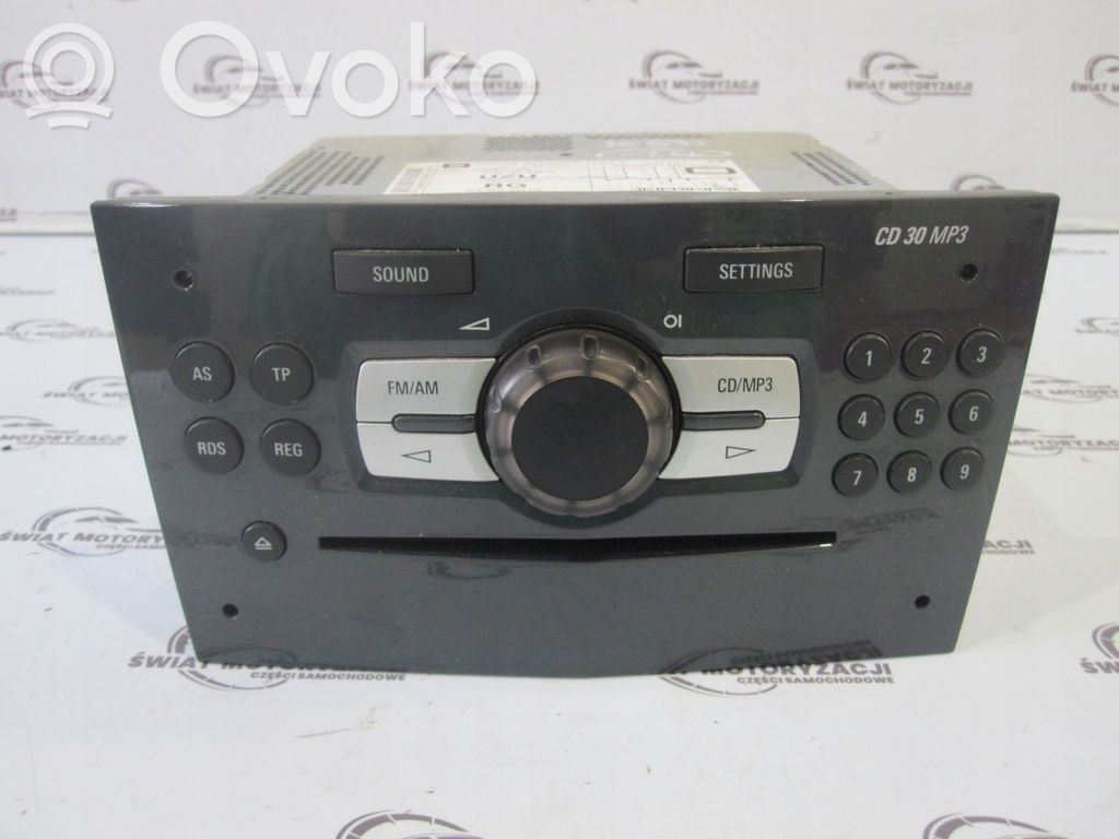 Opel Corsa D Unité principale radio / CD / DVD / GPS 