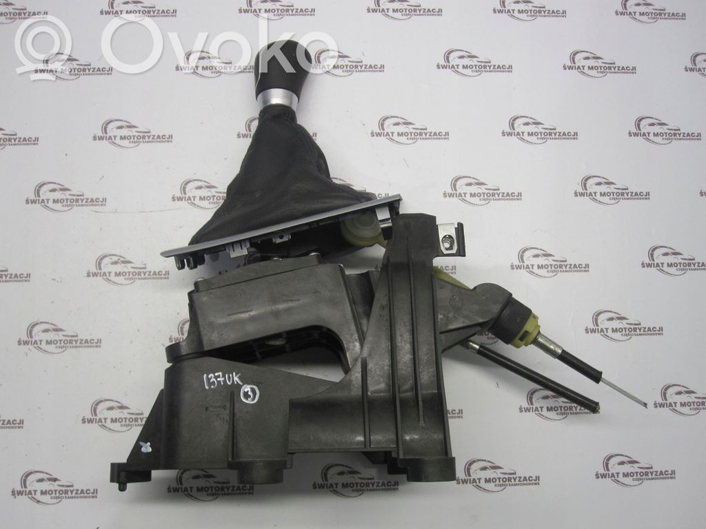 Gear shifter/selector   7C453