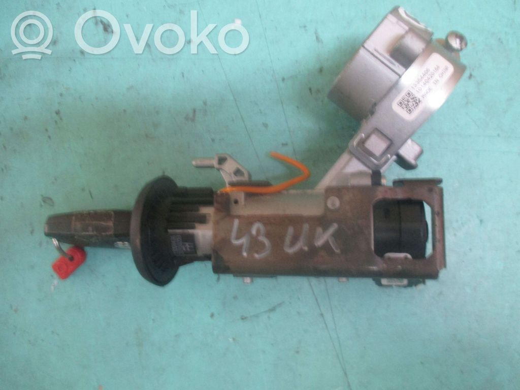 Opel Meriva B Steering wheel axle 
