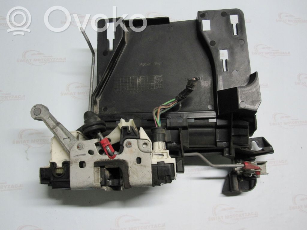 Dodge Nitro Front door lock 