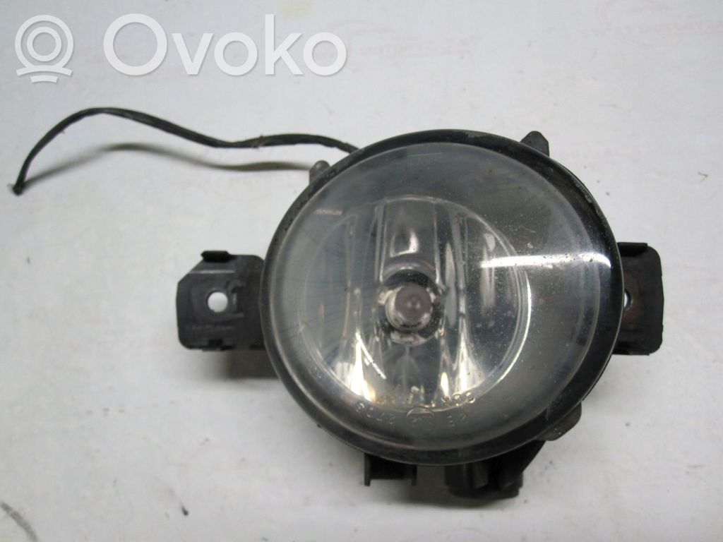 Miglas lukturis priekšā   7837501,89203672