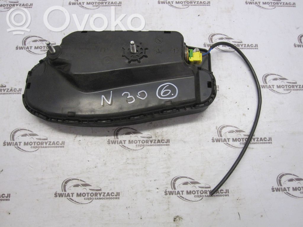 Opel Corsa E Seat airbag 