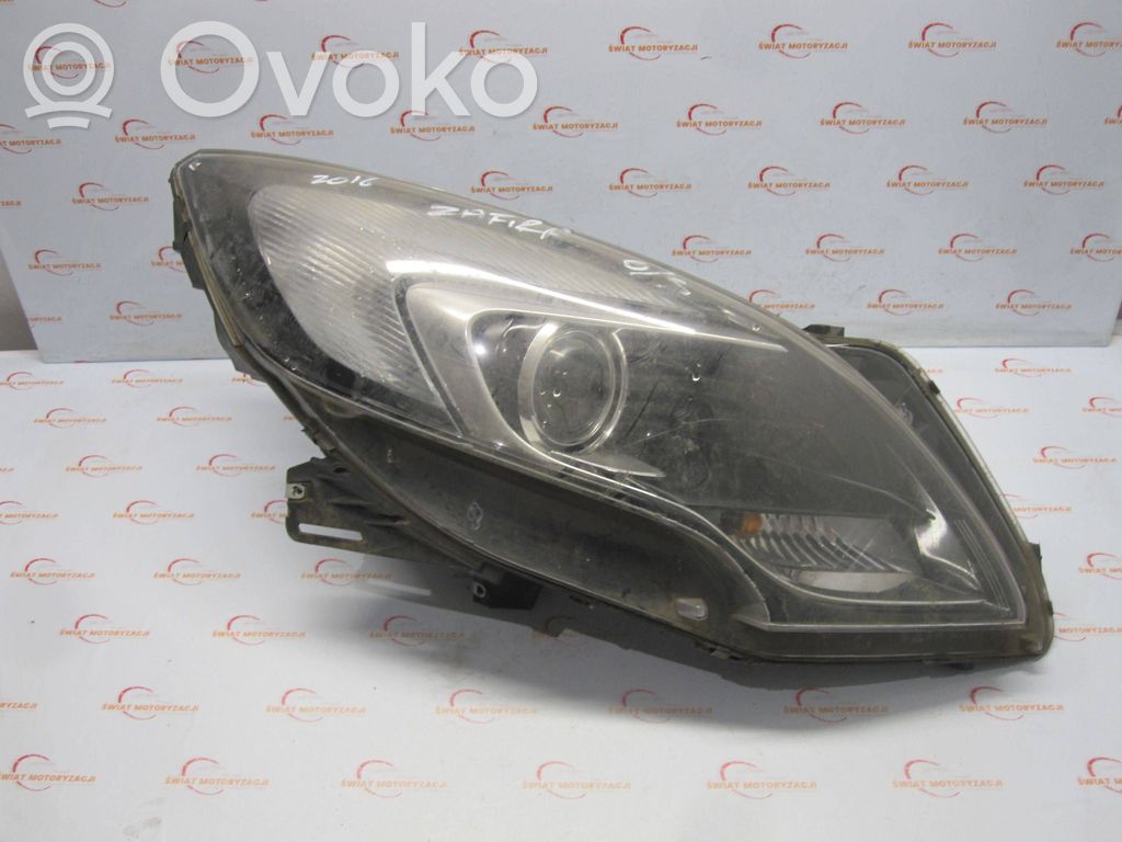 Opel Zafira C Scheinwerfer 