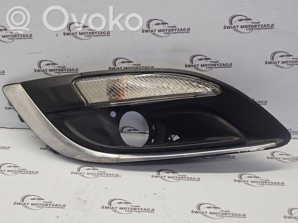 Front indicator light   13367143,13368709