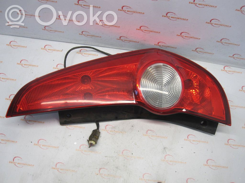 Opel Agila B Rear/tail lights 