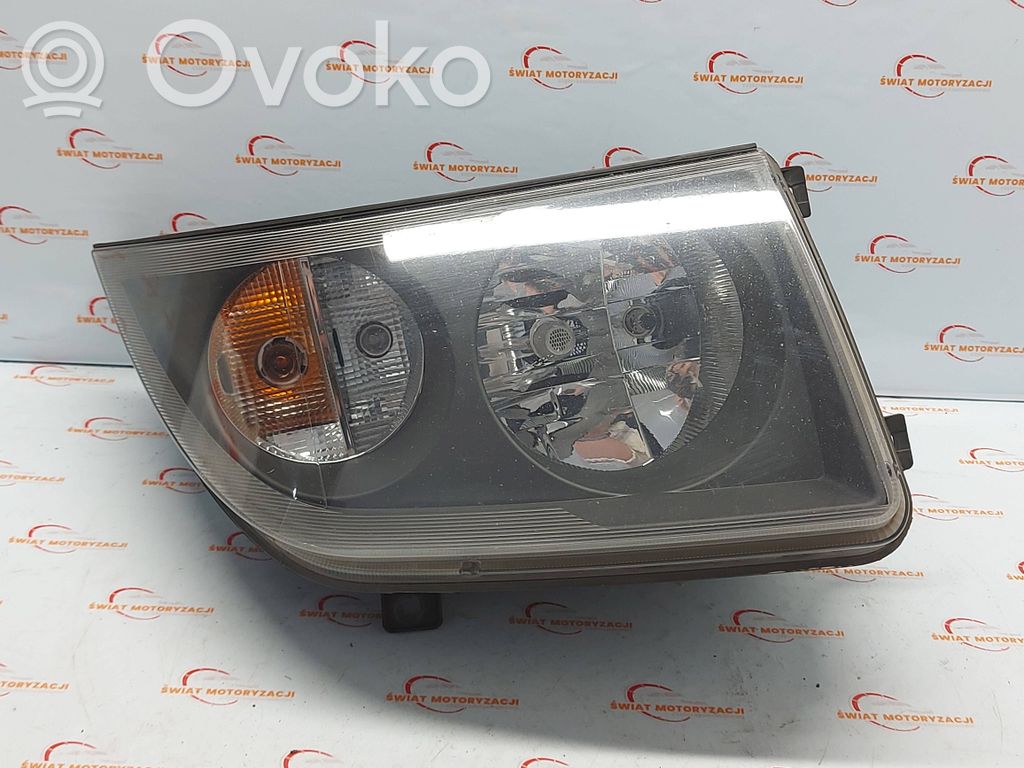 Volkswagen Crafter Lampa przednia 