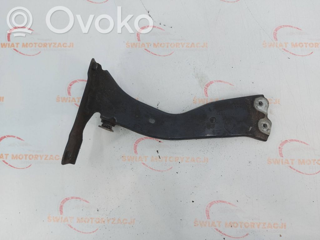 Audi Q3 F3 Bridă fixare aripă față 