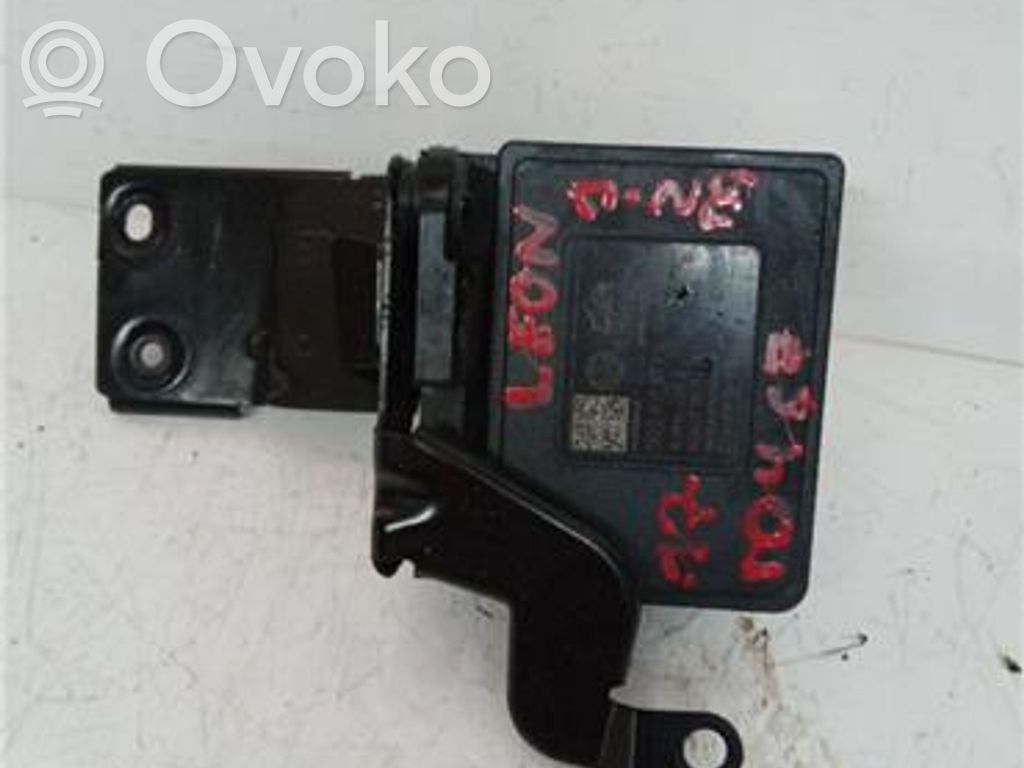 Unidad de control/módulo del ABS   5Q0907379K