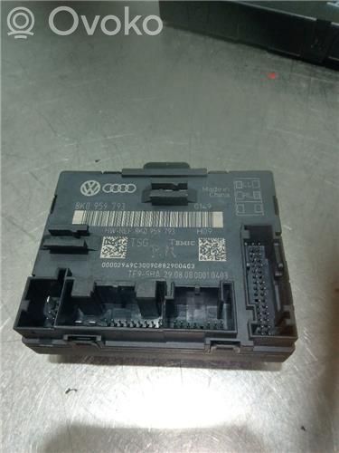 Unidad de control/módulo del motor   8K0959793