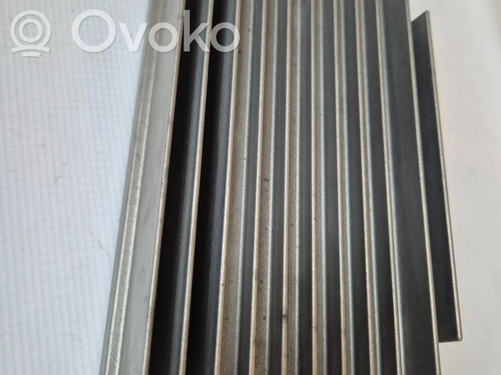 BMW X5M E70 Garso stiprintuvas 