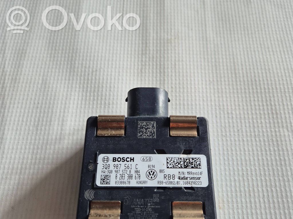 Volkswagen PASSAT B8 Sensor de radar Distronic 