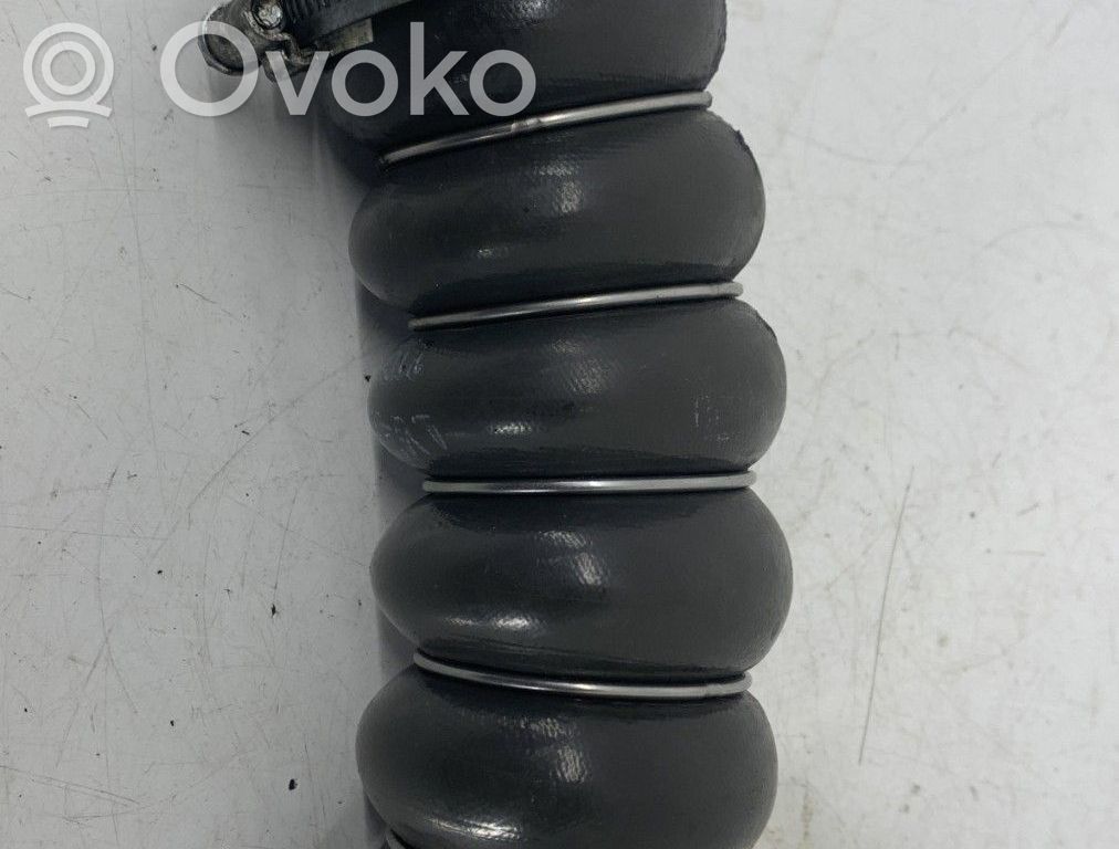Ford Focus Air intake hose/pipe 