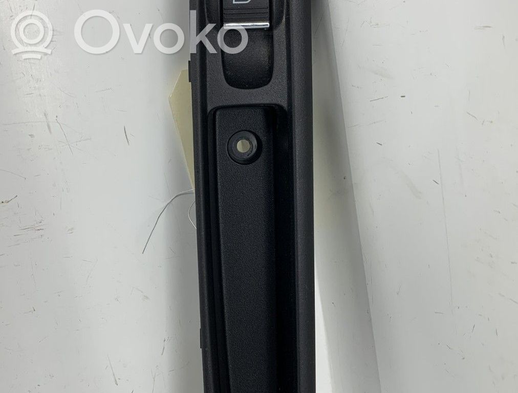 Electric window control switch   3700070