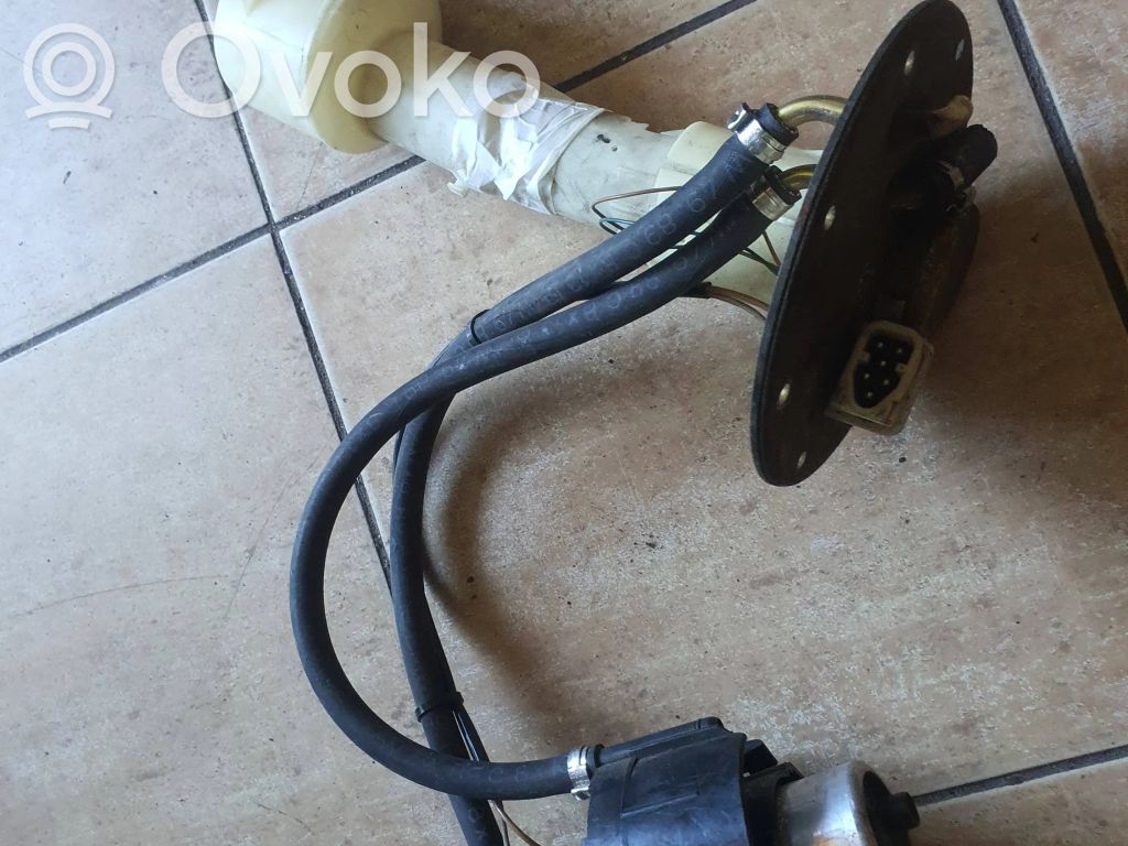 BMW 7 E32 Tuyau d'alimentation AdBlue 