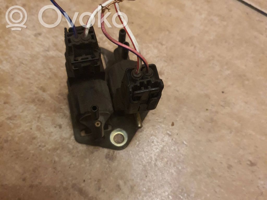 Mazda 626 Solenoidinis vožtuvas 
