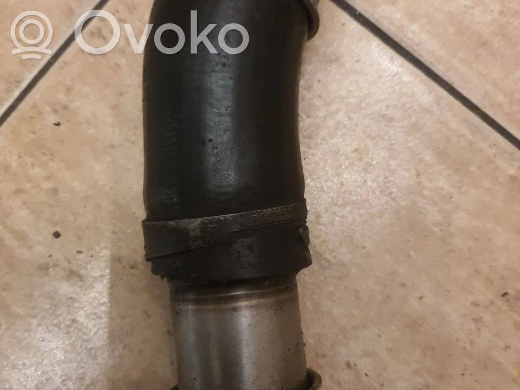 Volkswagen Golf IV Tubo flessibile intercooler 